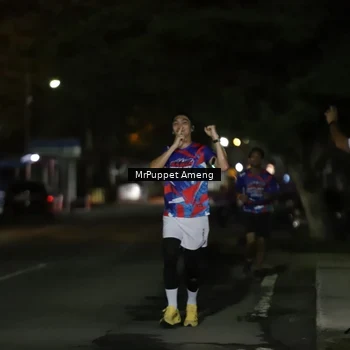 Runner Photo 6041941