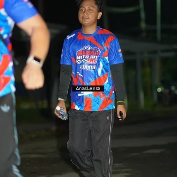 Runner Photo 6041974