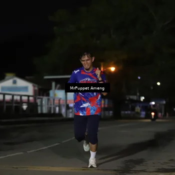 Runner Photo 6041975