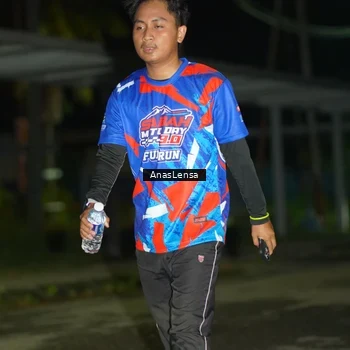 Runner Photo 6041992