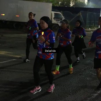 Runner Photo 6042032