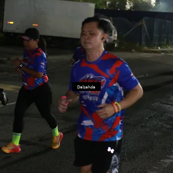 Runner Photo 6042037