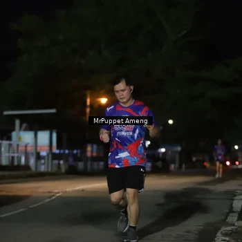Runner Photo 6042071