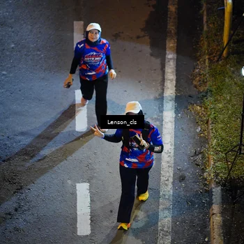 Runner Photo 6042074