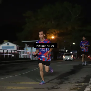 Runner Photo 6042095