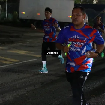 Runner Photo 6042098