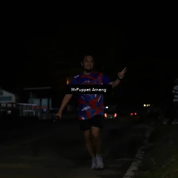 Runner Photo 6042101