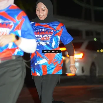 Runner Photo 6042113