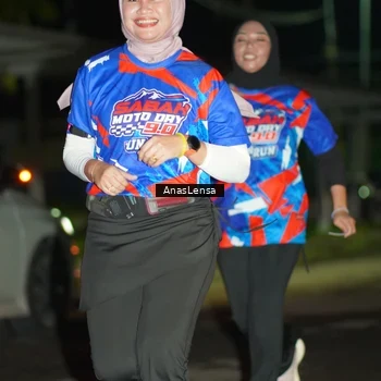 Runner Photo 6042133
