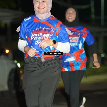 Runner Photo 6042149