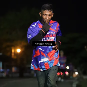 Runner Photo 6042151