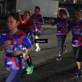 Runner Photo 6042156