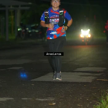 Runner Photo 6042189