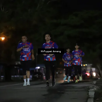 Runner Photo 6042217