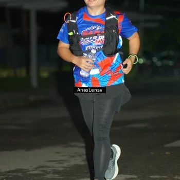 Runner Photo 6042237