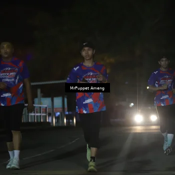 Runner Photo 6042241
