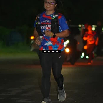 Runner Photo 6042249