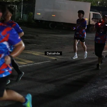Runner Photo 6042282