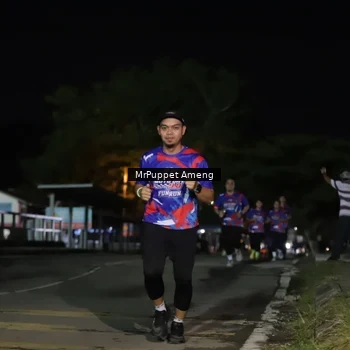 Runner Photo 6042283