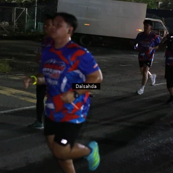 Runner Photo 6042285