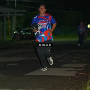Runner Photo 6042288