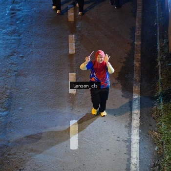 Runner Photo 6042303