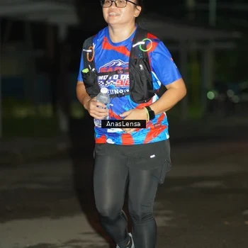 Runner Photo 6042326