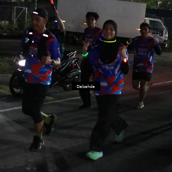 Runner Photo 6042336