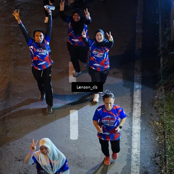Runner Photo 6042340