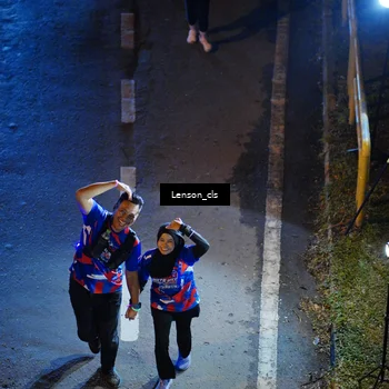 Runner Photo 6042371