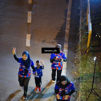 Runner Photo 6042405