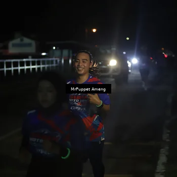 Runner Photo 6042411