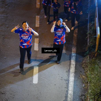Runner Photo 6042416