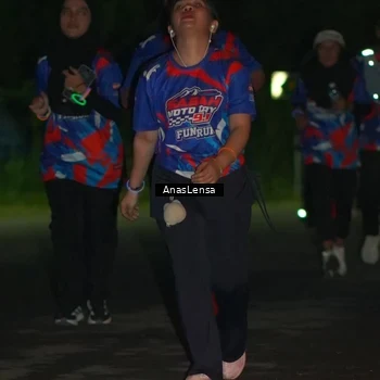 Runner Photo 6042424