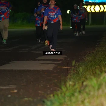 Runner Photo 6042427