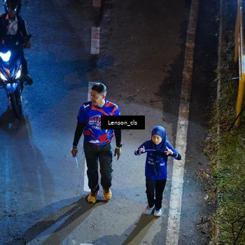 Runner Photo 6042444