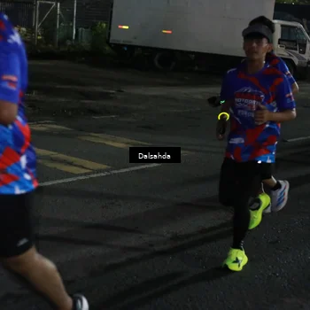 Runner Photo 6042454