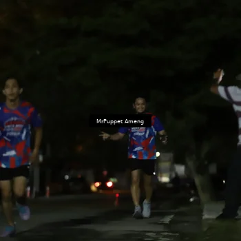 Runner Photo 6042456