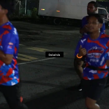 Runner Photo 6042457