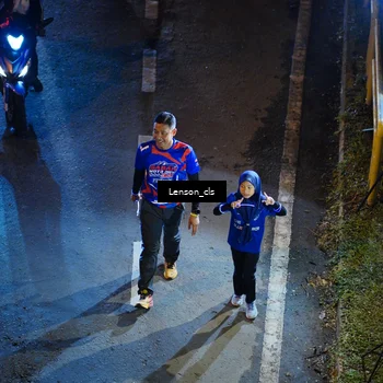 Runner Photo 6042458