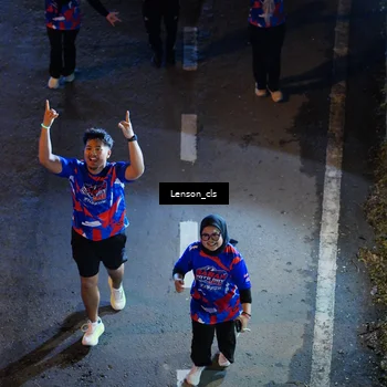 Runner Photo 6042513