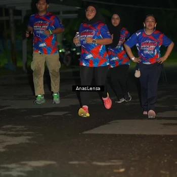 Runner Photo 6042558