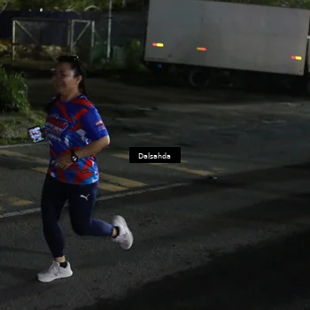 Runner Photo 6042567