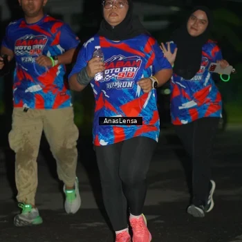 Runner Photo 6042575
