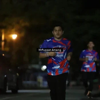 Runner Photo 6042594