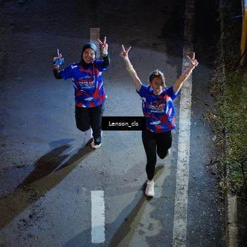 Runner Photo 6042603