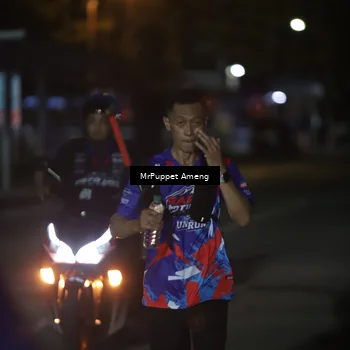 Runner Photo 6042618
