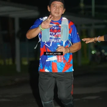Runner Photo 6042652