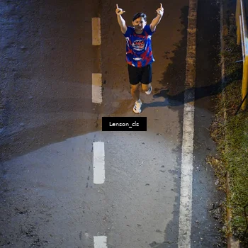 Runner Photo 6042677