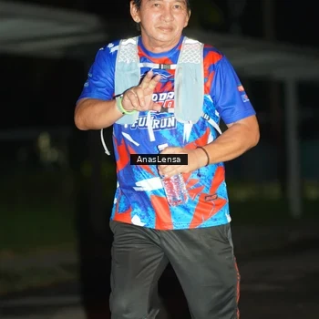 Runner Photo 6042679